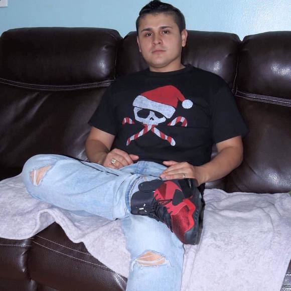 Meet your Posher, Daniel - Picture 1 of 1